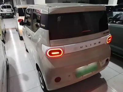 Wuling MINIEV