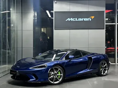 McLaren GT