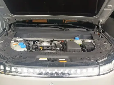 eπ eπ008