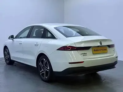 Roewe D7