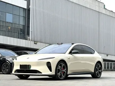 Nio ET5