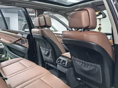 BMW X5 (Import)