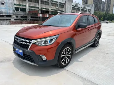 Venucia T70