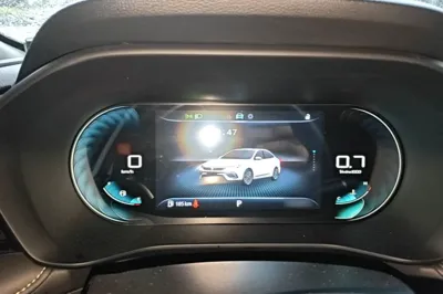 Roewe i5