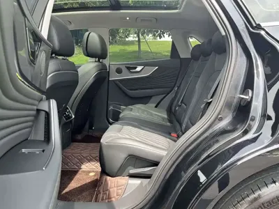 Hongqi Hongqi HS5