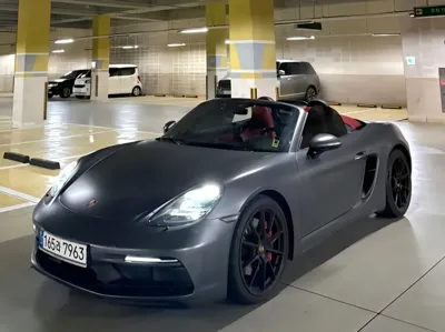 Porsche 718