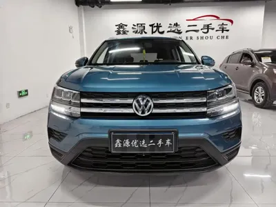 Volkswagen Tharu