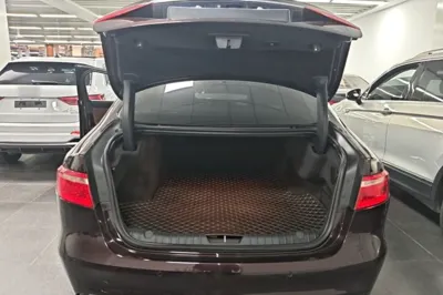 Jaguar XFL