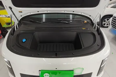 Li Auto Li Auto i6