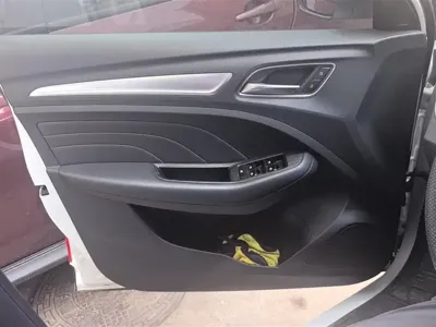 Roewe RX3