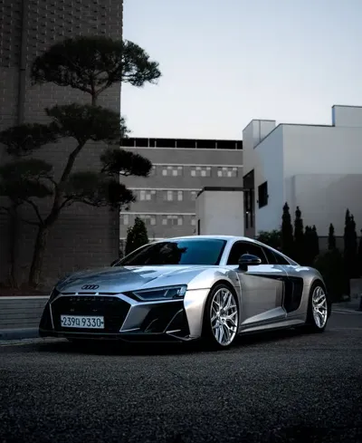 Audi R8