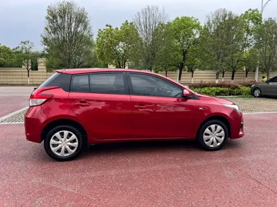Toyota Yaris L