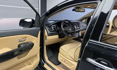 Kia Canival