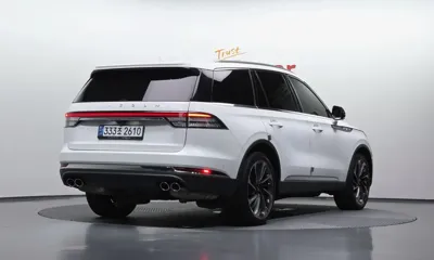Lincoln Aviator