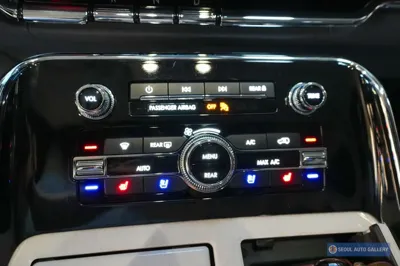 Lincoln Navigator