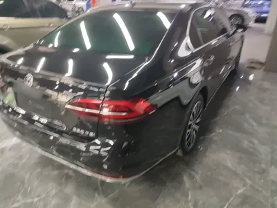 Volkswagen Phideon