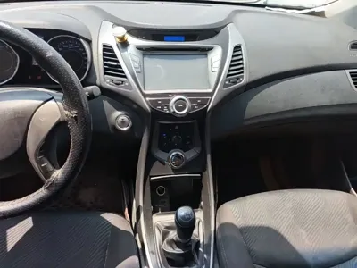 Hyundai Elantra Langdong