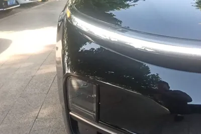 Li Auto L9