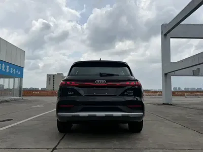 Audi Q6