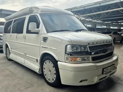 Chevrolet Express Van
