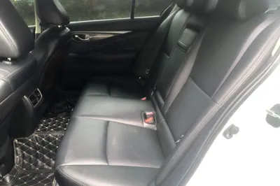Infiniti Q50L