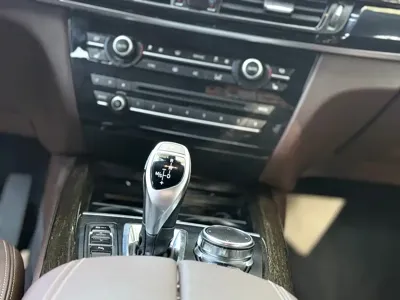 BMW X5 (Import)
