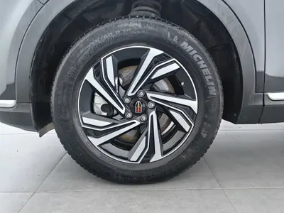 Hongqi Hongqi HS5