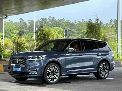 Lincoln Aviator