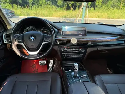 BMW X5 (Import)