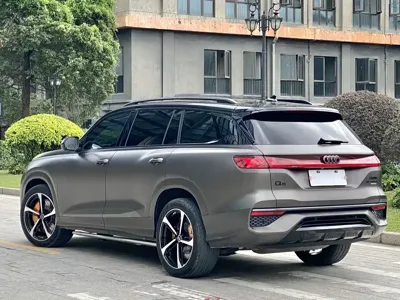 Audi Q6