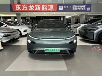 Xpeng P7