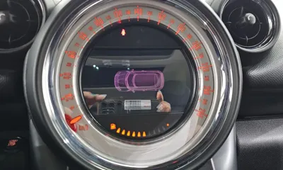 MINI Paceman