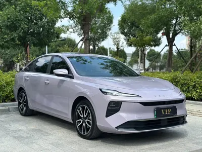 Roewe 荣威D6
