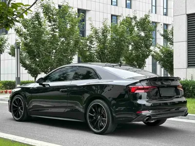 Audi A5 (Import)