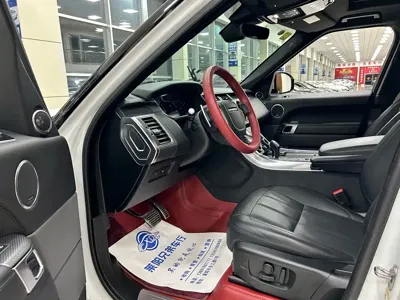 Land Rover Sport