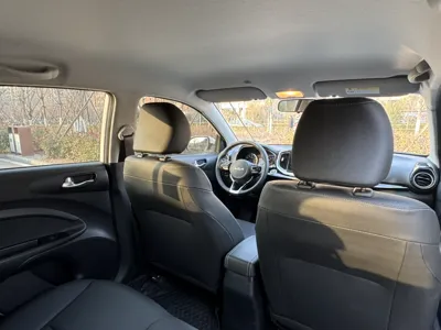 Kia kx1 Stonic
