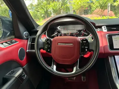 Land Rover Sport