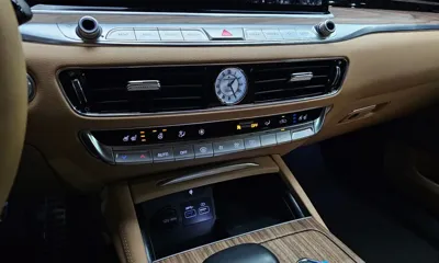 Kia K9