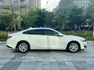 Chevrolet Malibu XL