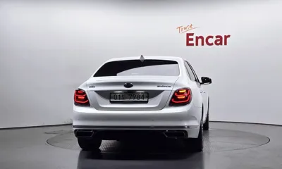 Kia K9