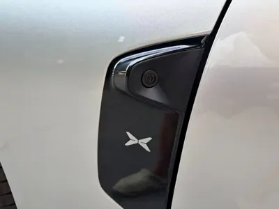 Xpeng P7
