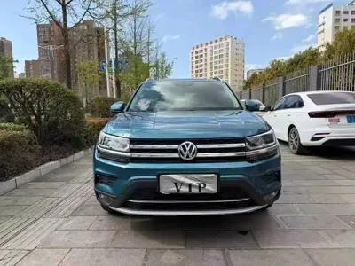 Volkswagen Tharu
