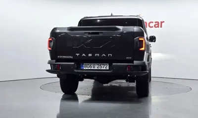 Kia Tasman