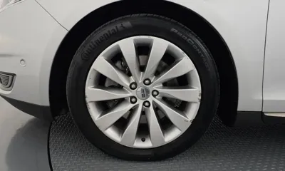 Lincoln MKS