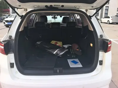 BYD MAX