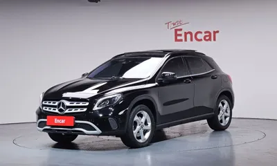 Mercedes-Benz GLA-Class