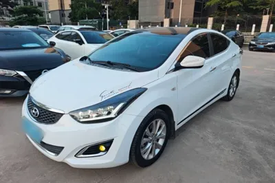 Hyundai Elantra (5th Generation