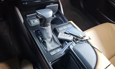 Lexus ES