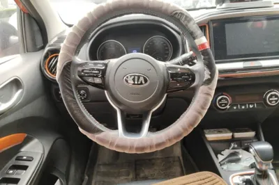 Kia kx1 Stonic