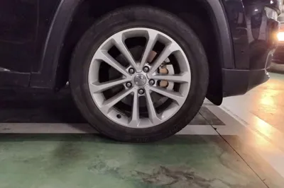 Jeep Grand Commander